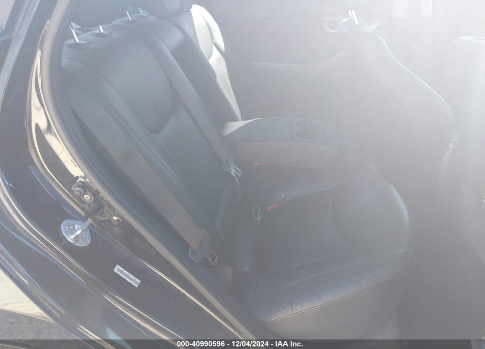 2015 HYUNDAI ELANTRA LIMITED VIN: KMHDH4AE2FU264801