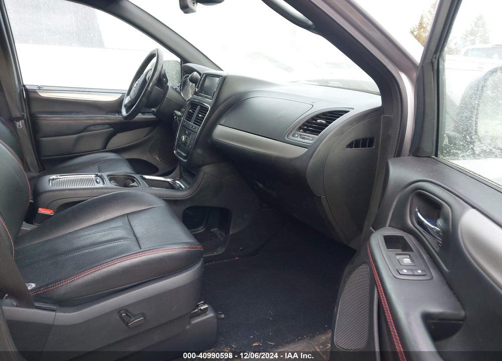 2019 DODGE GRAND CARAVAN GT VIN: 2C4RDGEG5KR750075