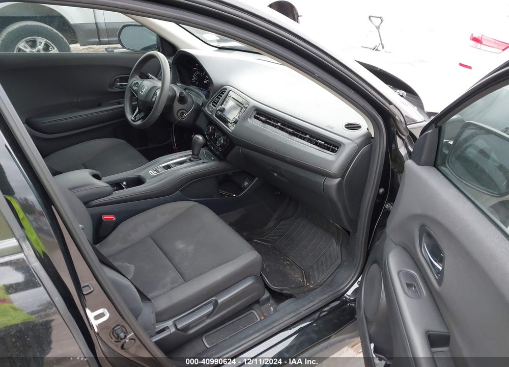 2021 HONDA HR-V AWD LX VIN: 3CZRU6H30MM746670
