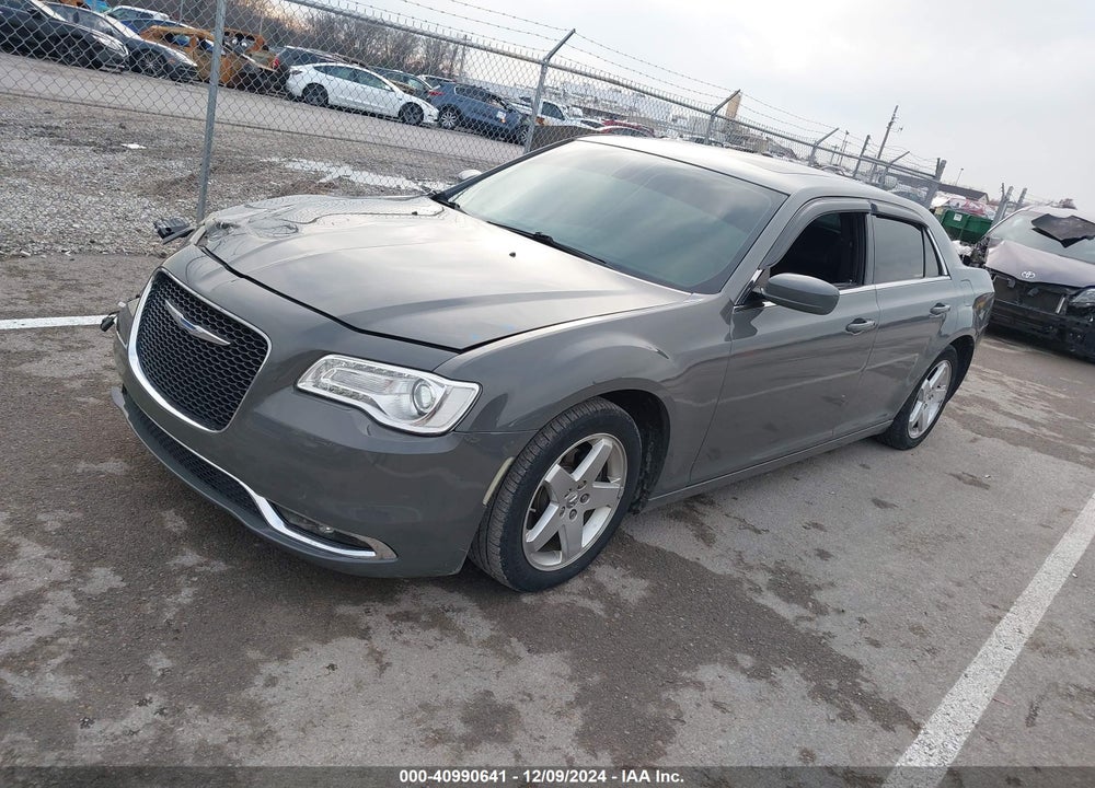 2018 CHRYSLER 300 TOURING L VIN: 2C3CCAAG9JH117860