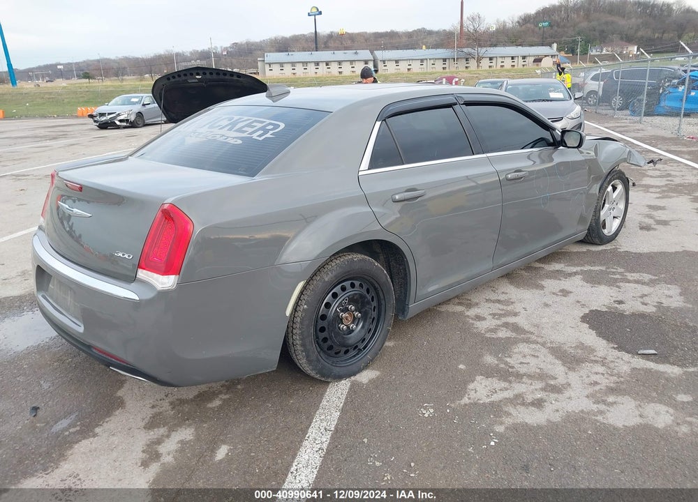 2018 CHRYSLER 300 TOURING L VIN: 2C3CCAAG9JH117860