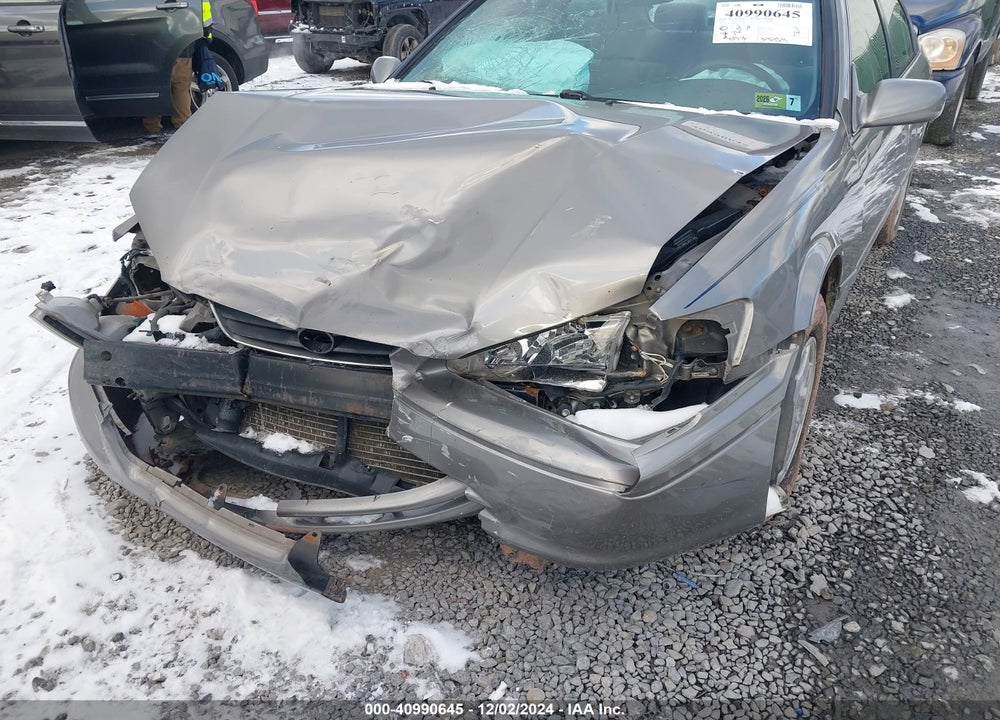 2000 TOYOTA CAMRY CE VIN: 4T1BG22KXYU714183