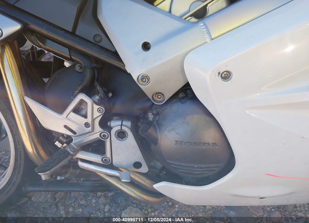 2006 HONDA VFR800 VIN: JH2RC46186M800544