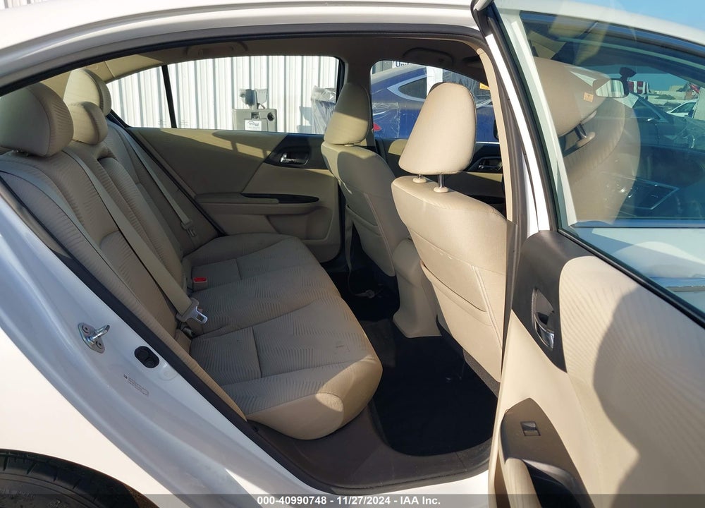 2014 HONDA ACCORD VIN: 1HGCR2F39EA115652