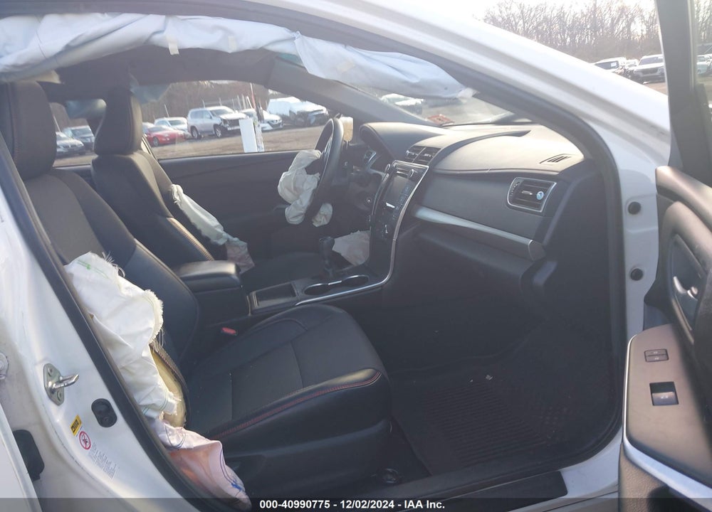 2017 TOYOTA CAMRY SE VIN: 4T1BF1FK4HU411228