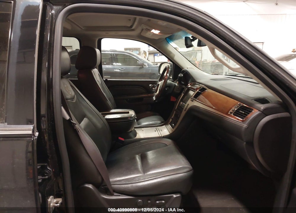 2013 CADILLAC ESCALADE ESV PLATINUM EDITION VIN: 1GYS4KEF9DR284441