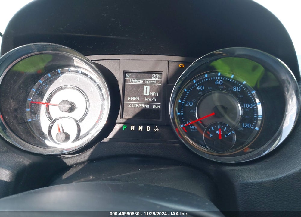 2014 CHRYSLER TOWN & COUNTRY TOURING VIN: 2C4RC1BG4ER233942