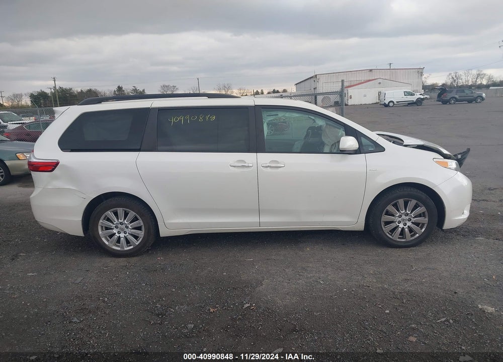 2017 TOYOTA SIENNA XLE LIMITED VIN: 5TDDZ3DC8HS165333