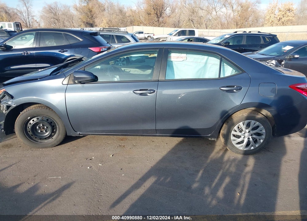 2019 TOYOTA COROLLA LE VIN: 2T1BURHE0KC175147