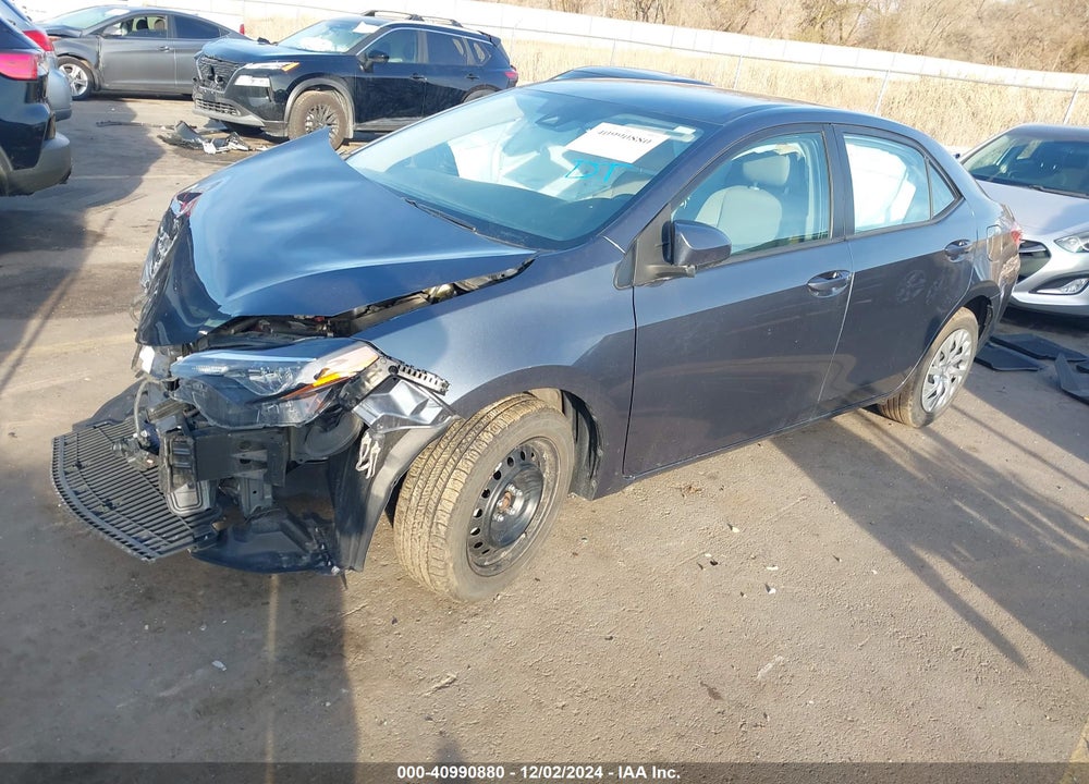 2019 TOYOTA COROLLA LE VIN: 2T1BURHE0KC175147