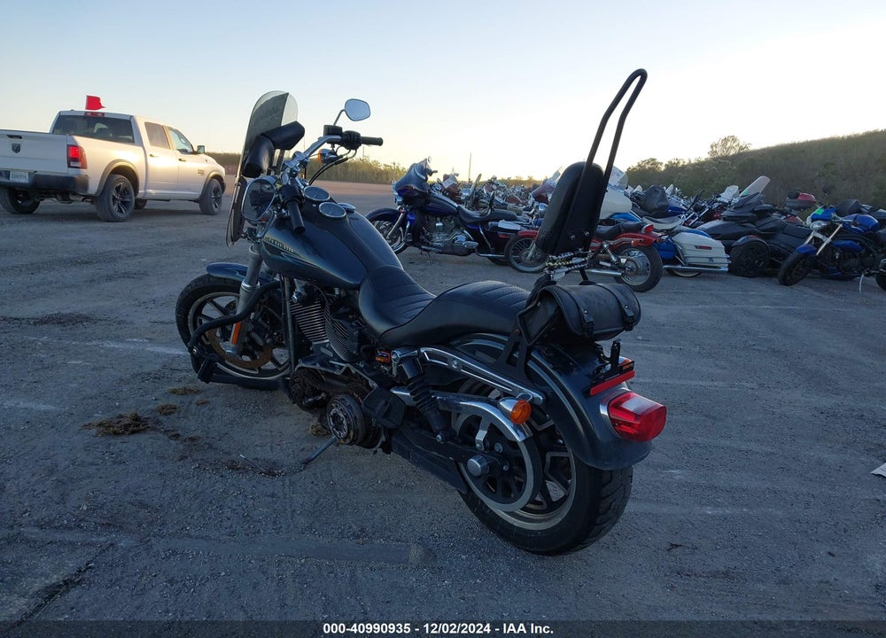 2015 HARLEY-DAVIDSON FXDL DYNA LOW RIDER VIN: 1HD1GNM14FC310173