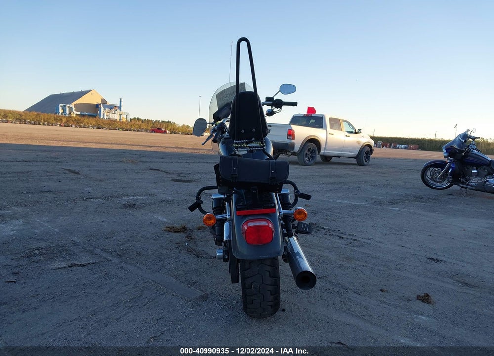 2015 HARLEY-DAVIDSON FXDL DYNA LOW RIDER VIN: 1HD1GNM14FC310173