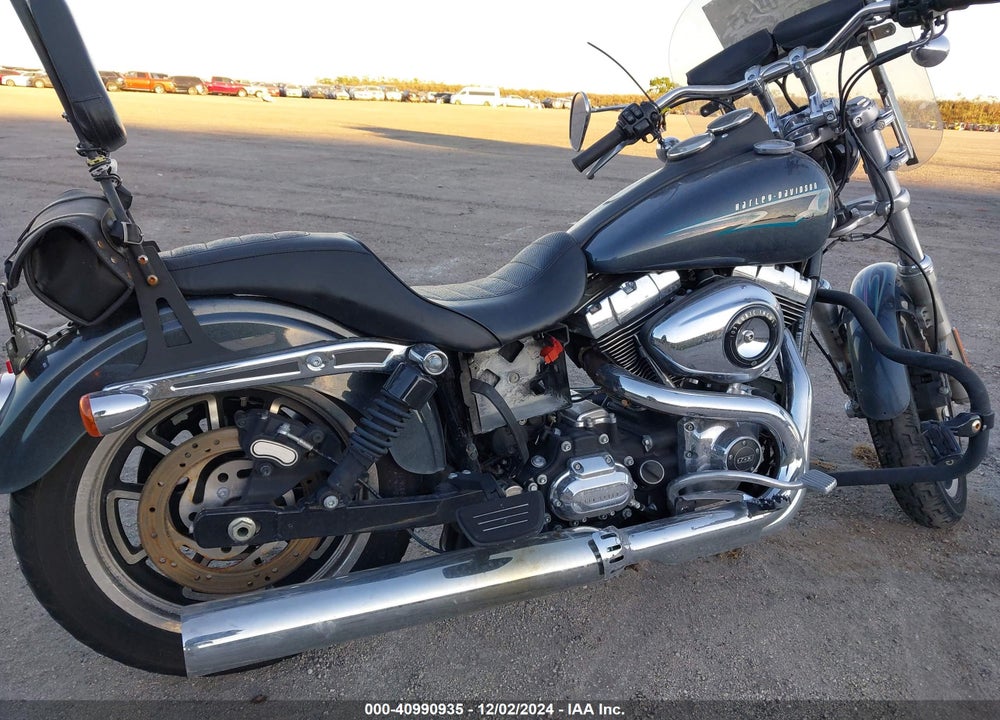 2015 HARLEY-DAVIDSON FXDL DYNA LOW RIDER VIN: 1HD1GNM14FC310173