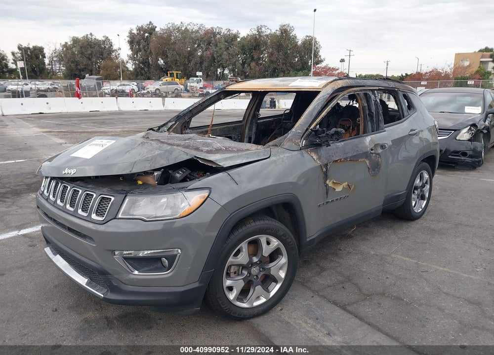 2020 JEEP COMPASS LIMITED FWD VIN: 3C4NJCCB8LT114529