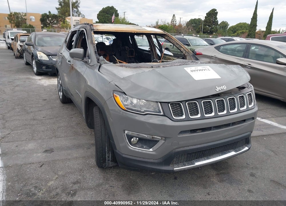 2020 JEEP COMPASS LIMITED FWD VIN: 3C4NJCCB8LT114529
