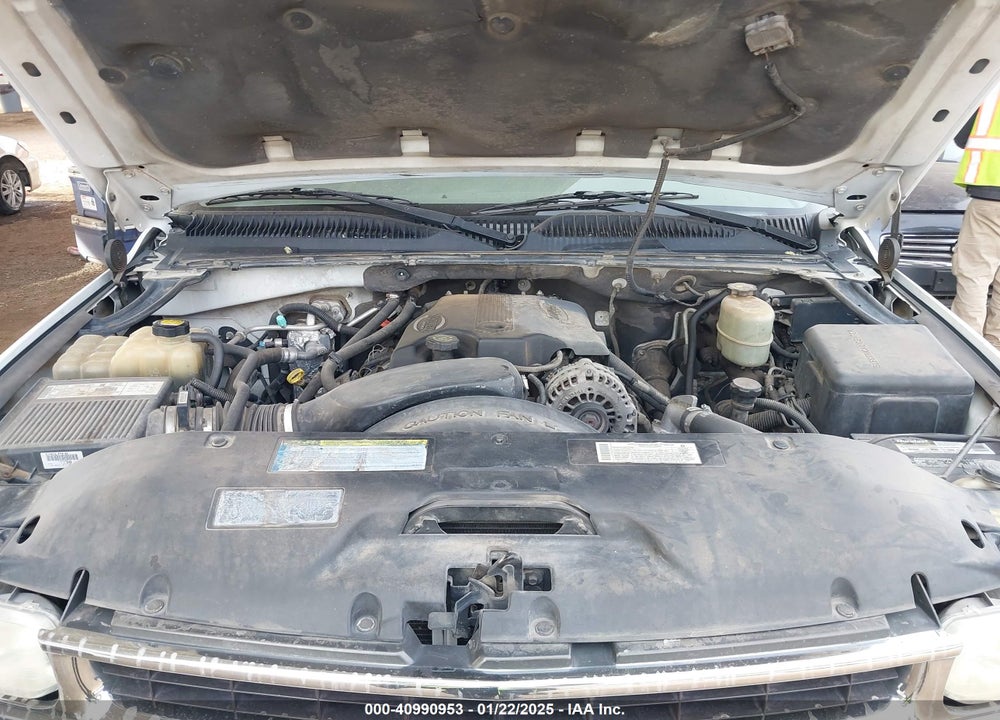 2001 CHEVROLET SUBURBAN 2500 LT VIN: 3GNGK26G91G238152