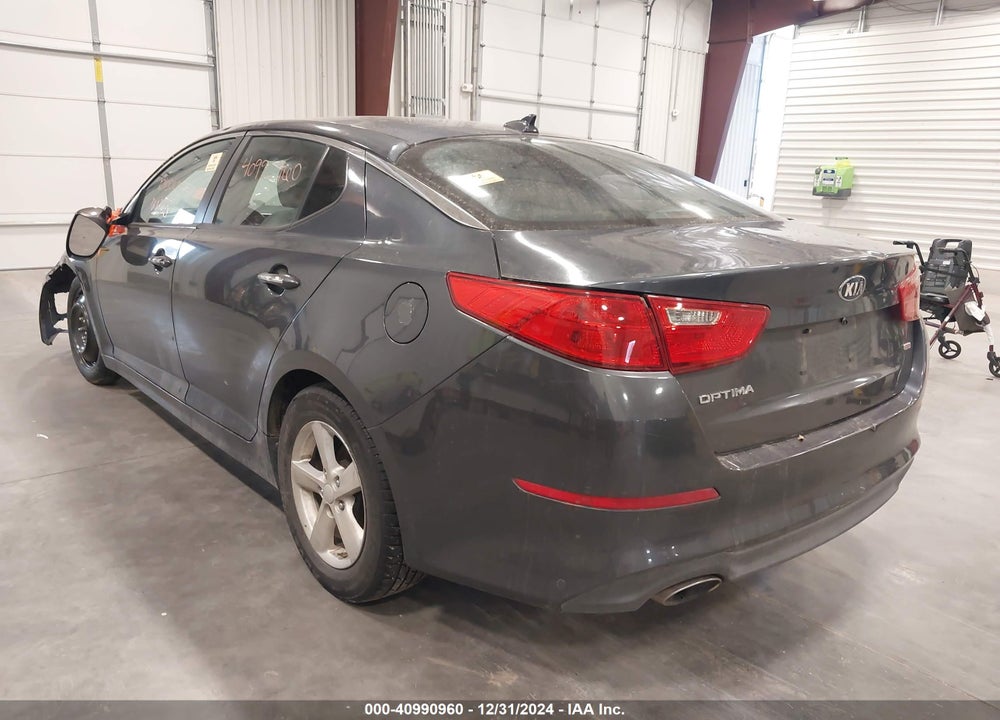 2015 KIA OPTIMA VIN: KNAGM4A74F5633647