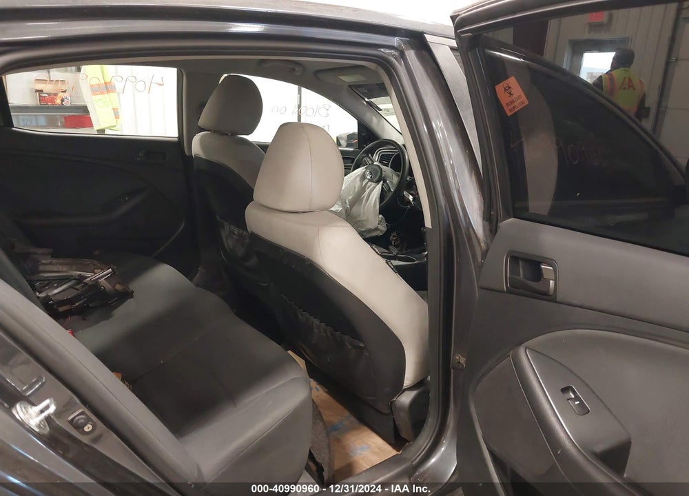 2015 KIA OPTIMA VIN: KNAGM4A74F5633647