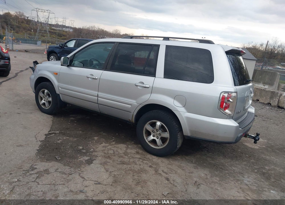 2008 HONDA PILOT SE VIN: 5FNYF18378B045374