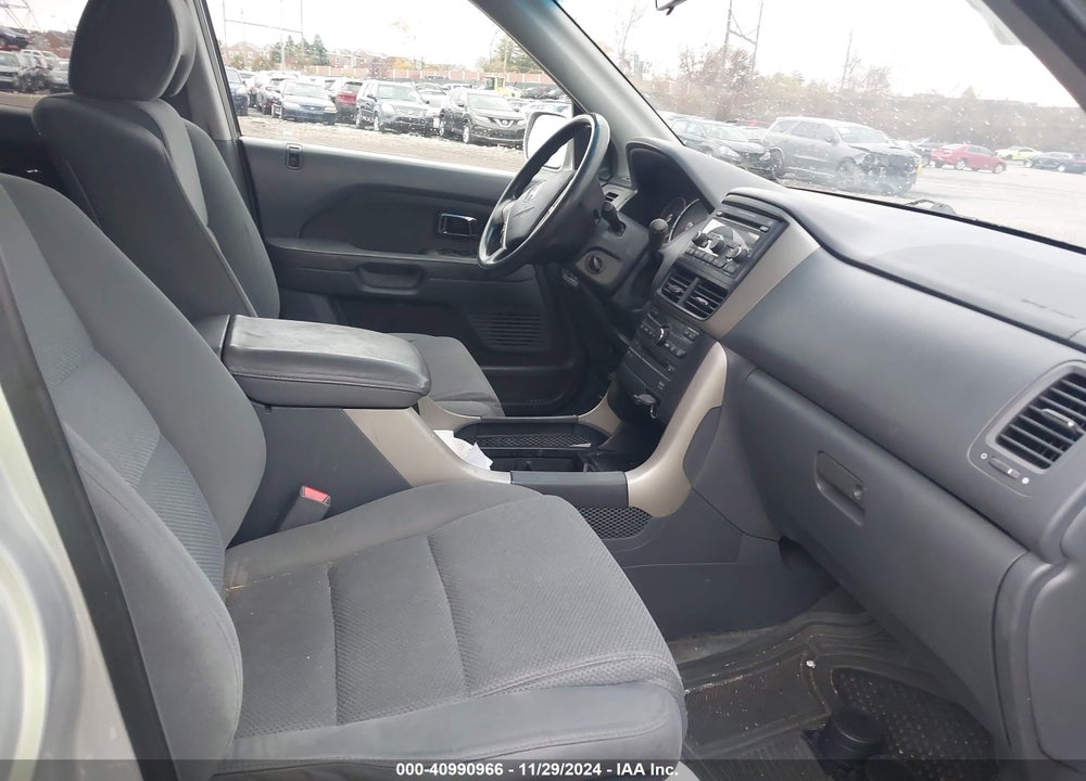 2008 HONDA PILOT SE VIN: 5FNYF18378B045374