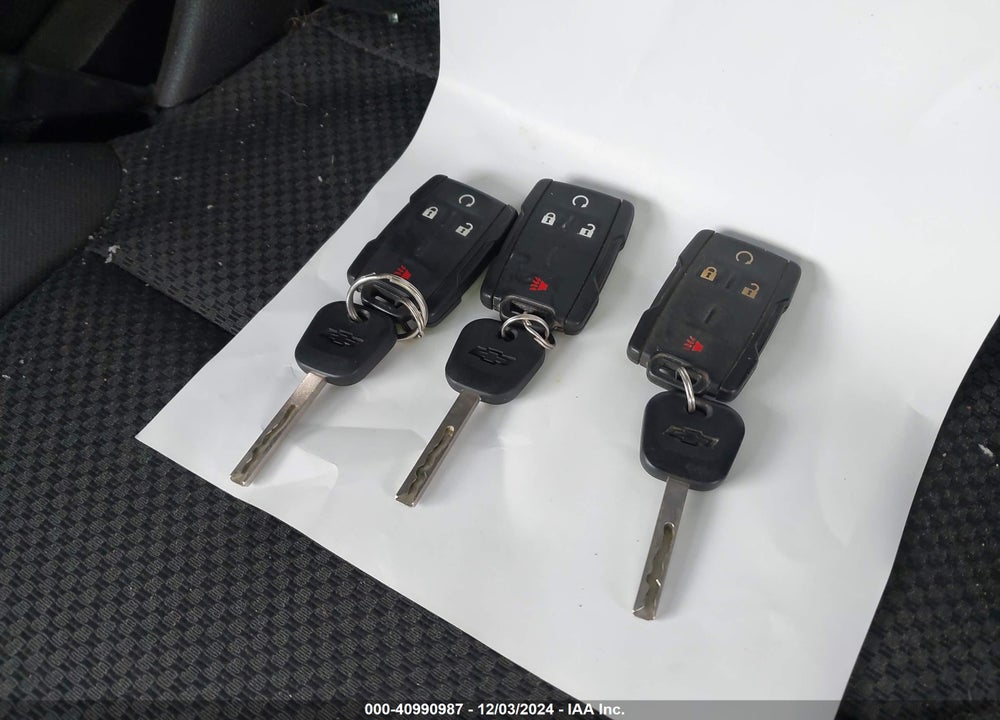 2018 CHEVROLET SILVERADO 1500 LT VIN: 3GCUKREC5JG219858