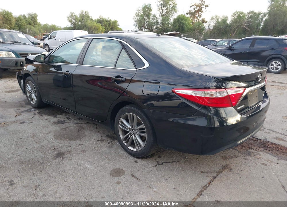 2017 TOYOTA CAMRY SE VIN: 4T1BF1FK8HU382851