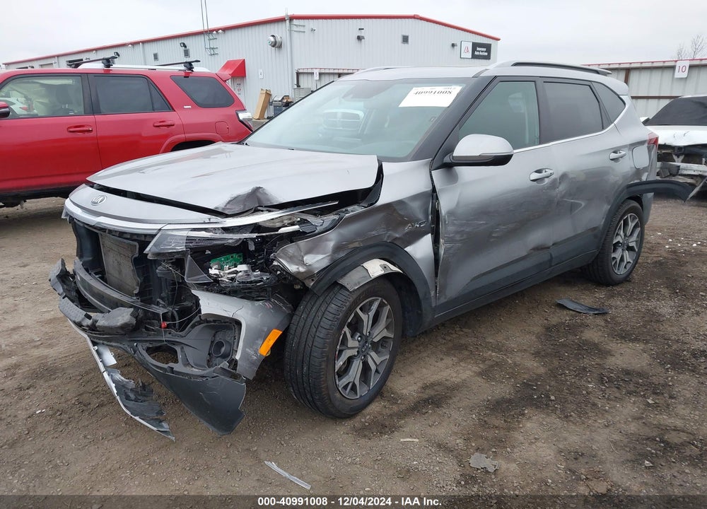 2021 KIA SELTOS EX VIN: KNDERCAA3M7130839
