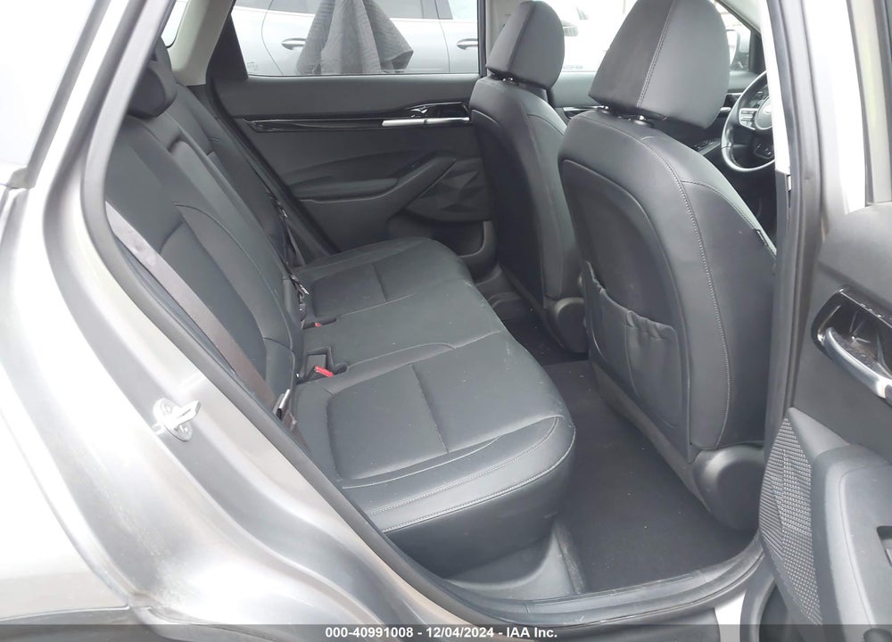 2021 KIA SELTOS EX VIN: KNDERCAA3M7130839