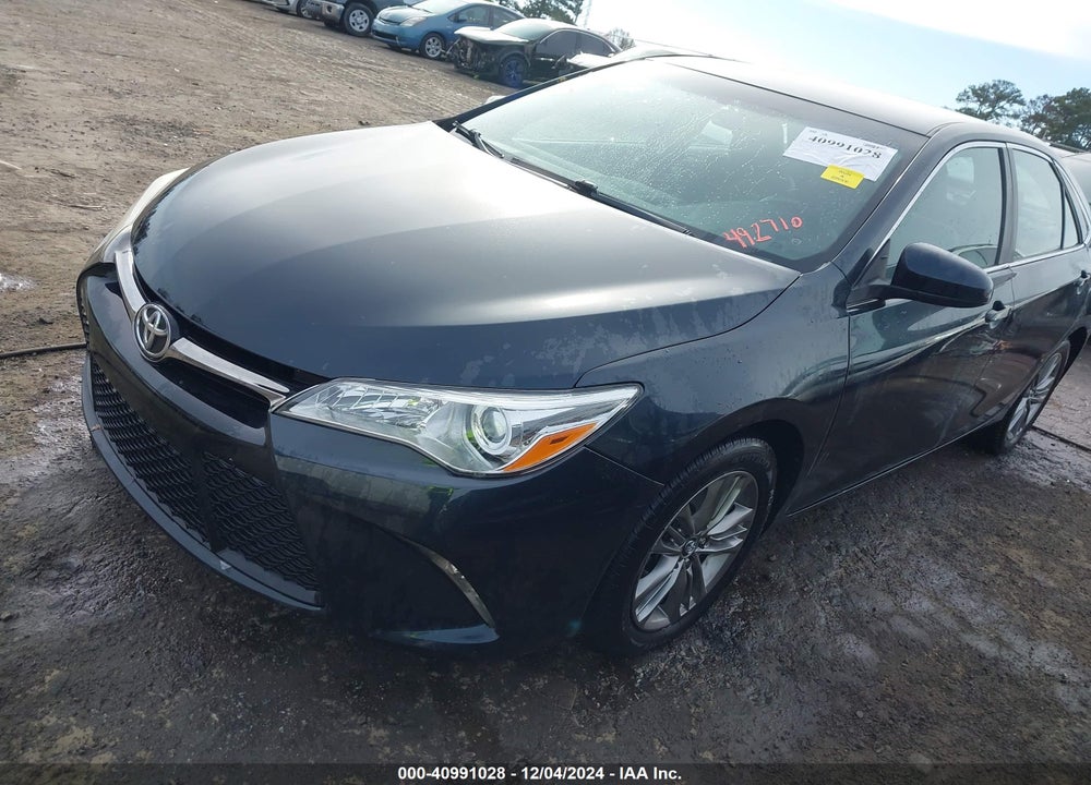 2015 TOYOTA CAMRY SE VIN: 4T1BF1FK7FU492710