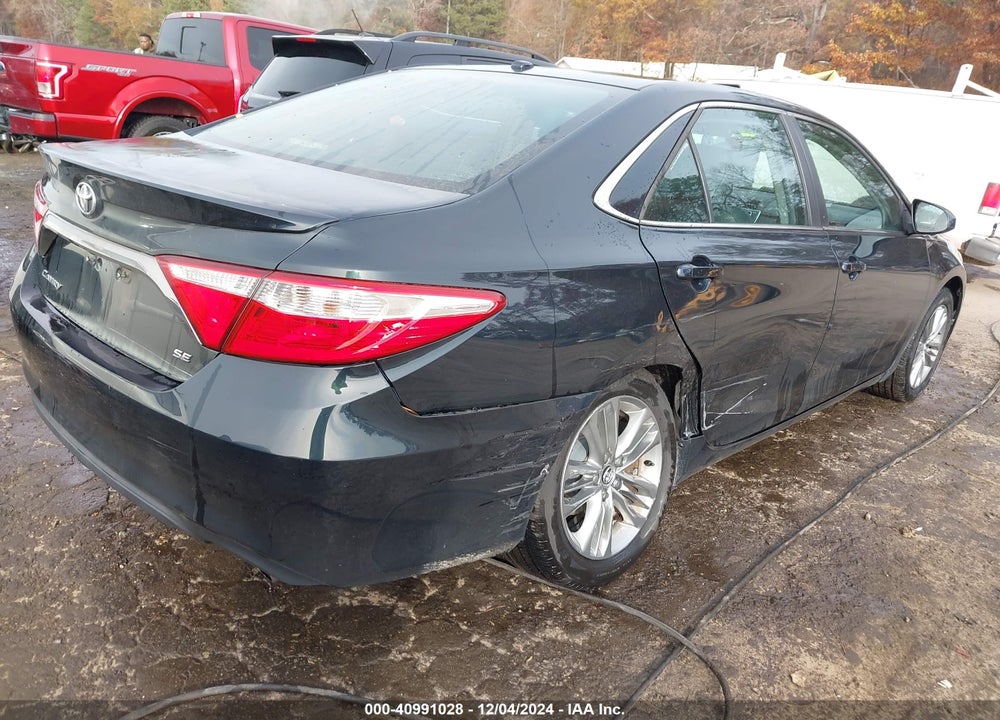 2015 TOYOTA CAMRY SE VIN: 4T1BF1FK7FU492710