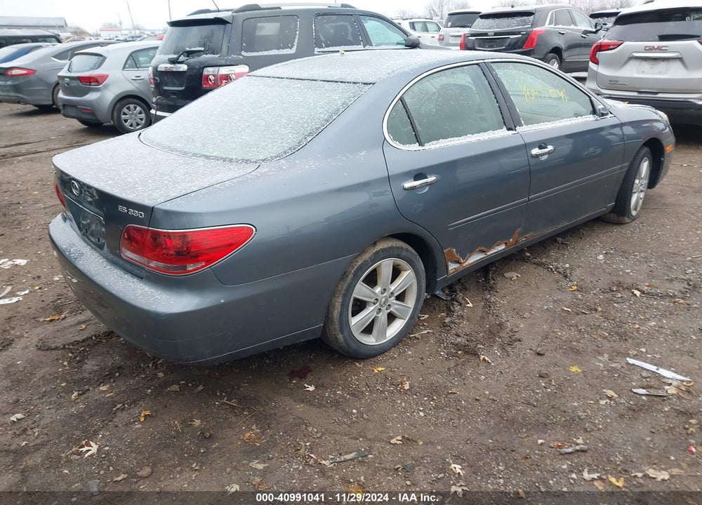 2005 LEXUS ES 330 VIN: JTHBA30G355110571