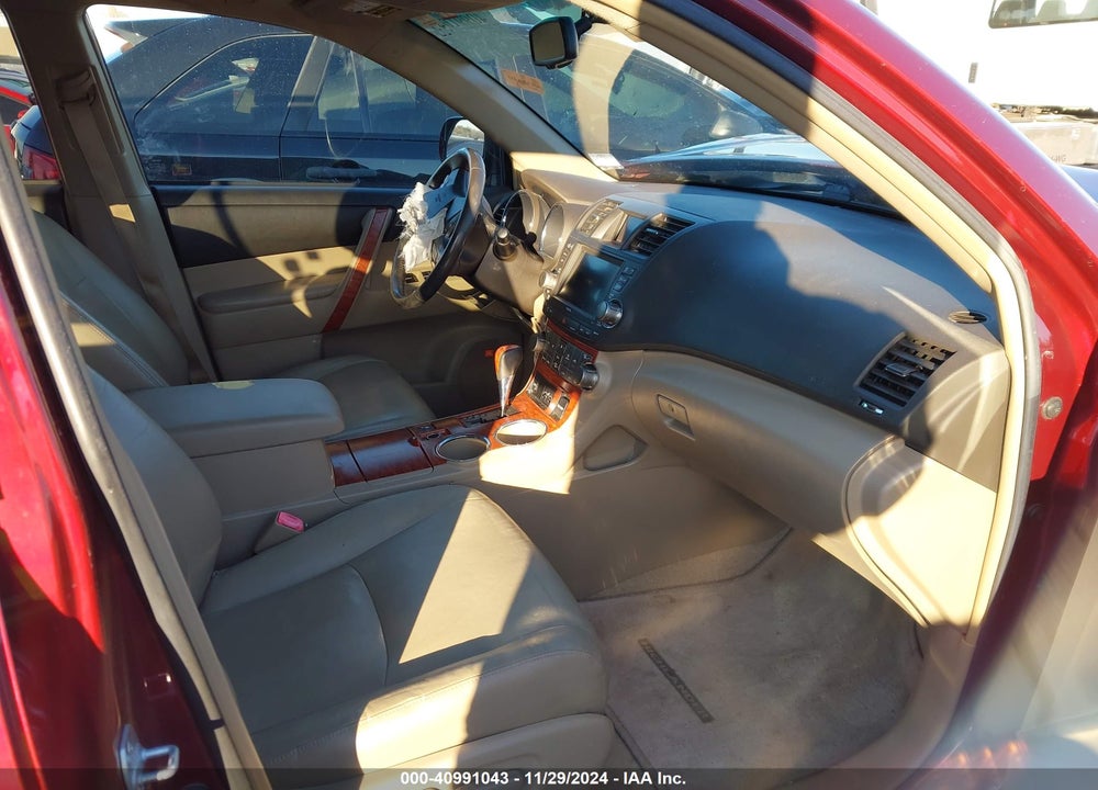 2008 TOYOTA HIGHLANDER LIMITED VIN: JTEES42A082043701