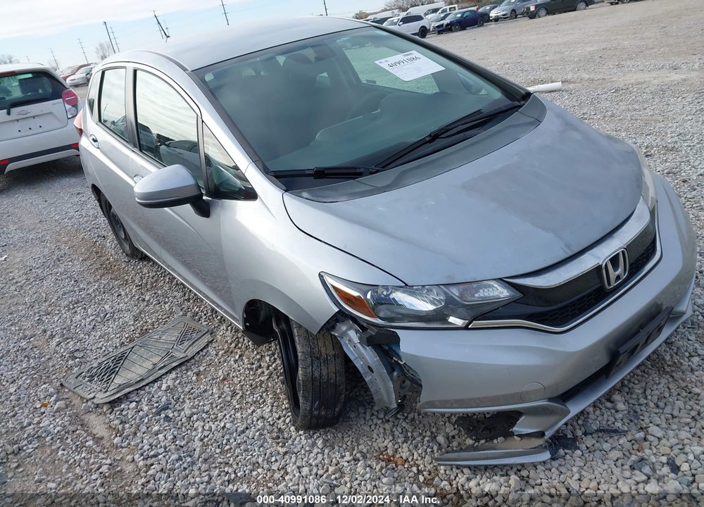 2019 HONDA FIT LX VIN: 3HGGK5H47KM714450