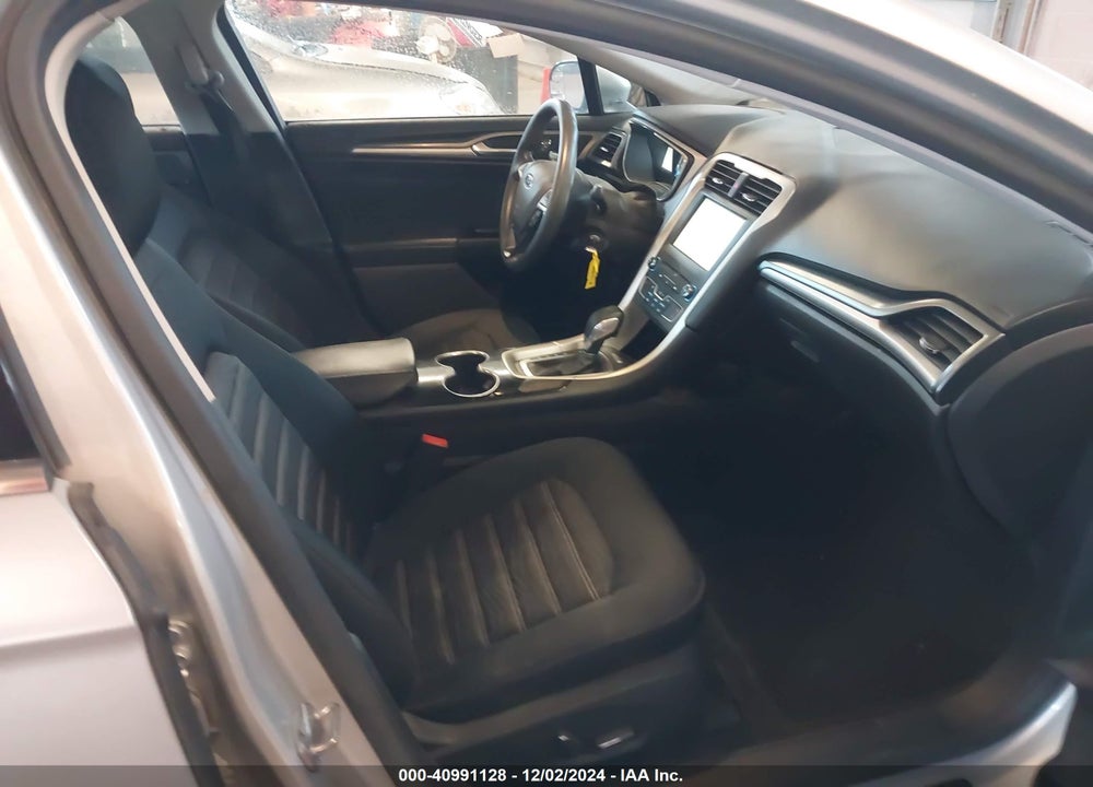 2016 FORD FUSION SE VIN: 3FA6P0H71GR132899