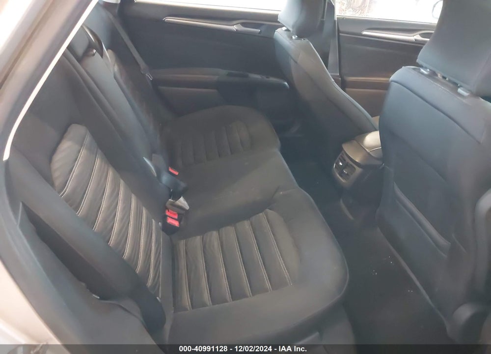2016 FORD FUSION SE VIN: 3FA6P0H71GR132899