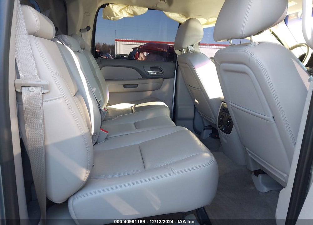 2013 CHEVROLET AVALANCHE VIN: 3GNTKGE74DG346079