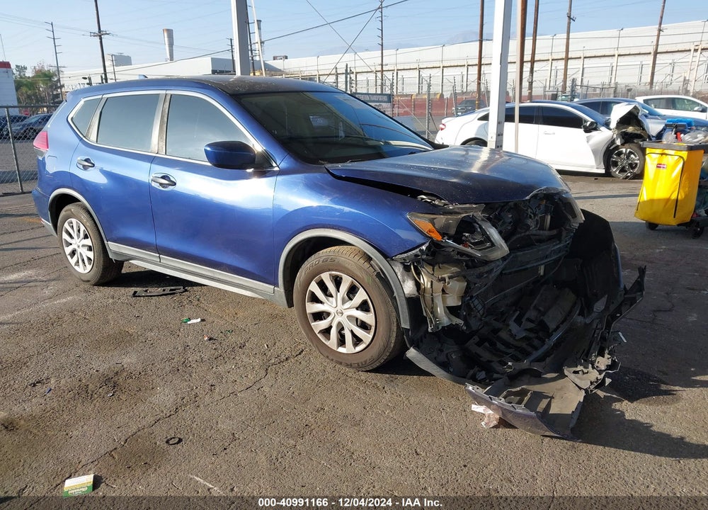 2017 NISSAN ROGUE S VIN: KNMAT2MT8HP553221
