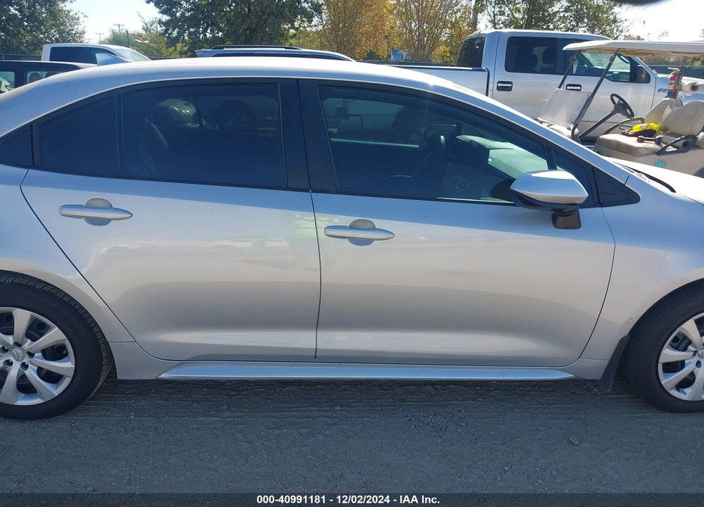 2024 TOYOTA COROLLA LE VIN: 5YFB4MDE0RP195496