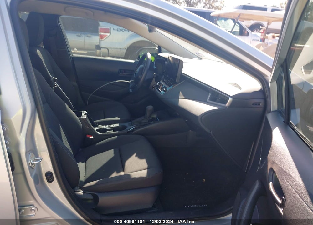 2024 TOYOTA COROLLA LE VIN: 5YFB4MDE0RP195496