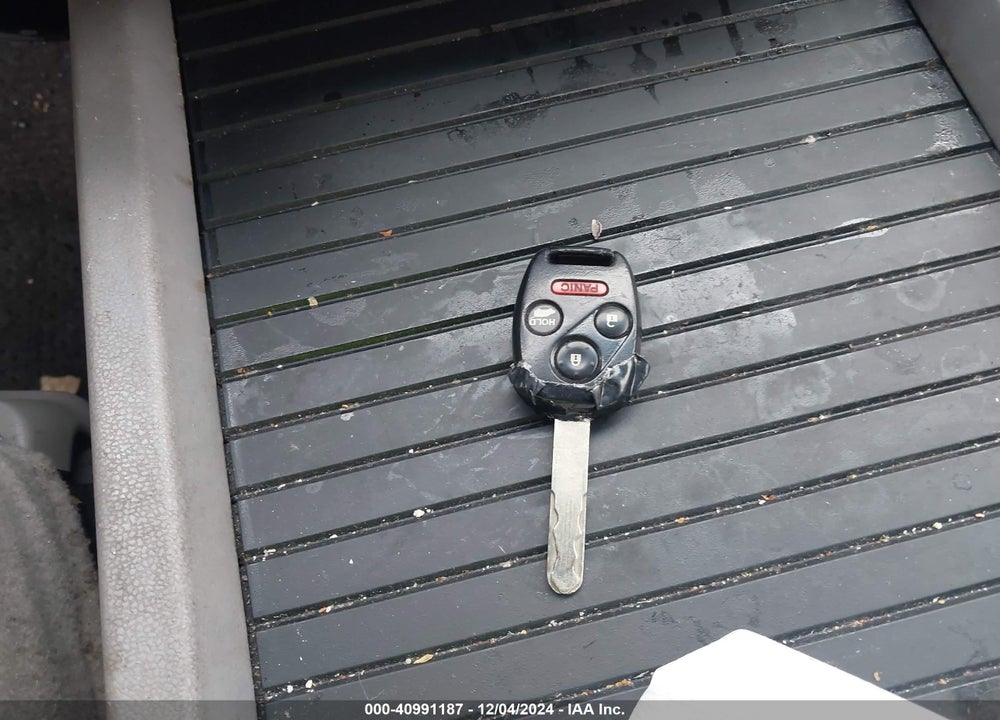 2015 HONDA PILOT EX-L VIN: 5FNYF4H54FB037183