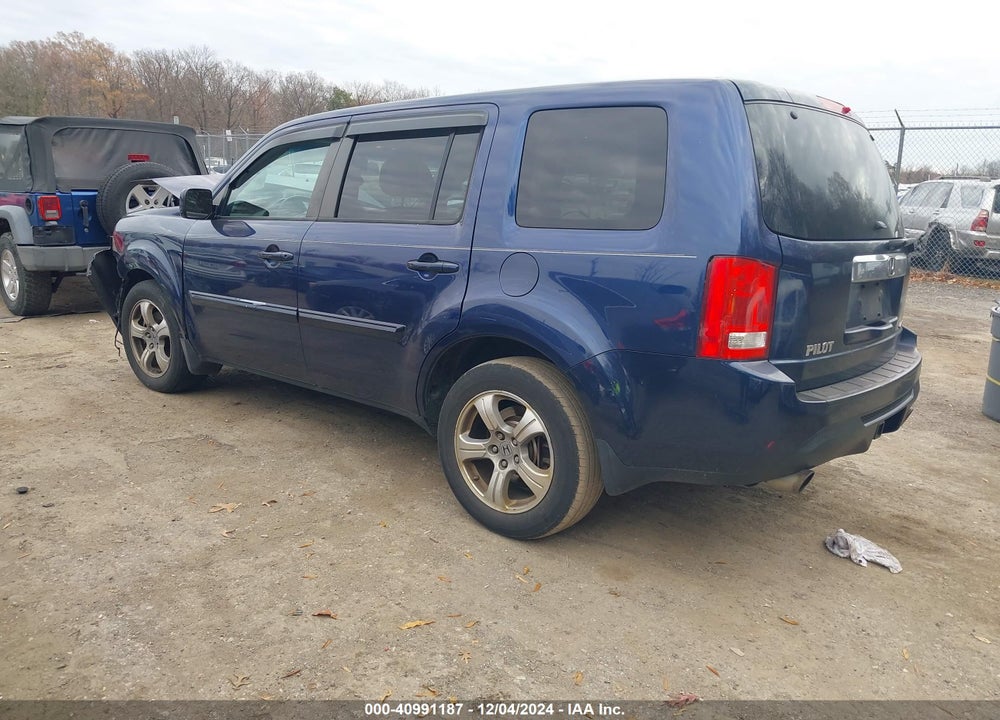 2015 HONDA PILOT EX-L VIN: 5FNYF4H54FB037183