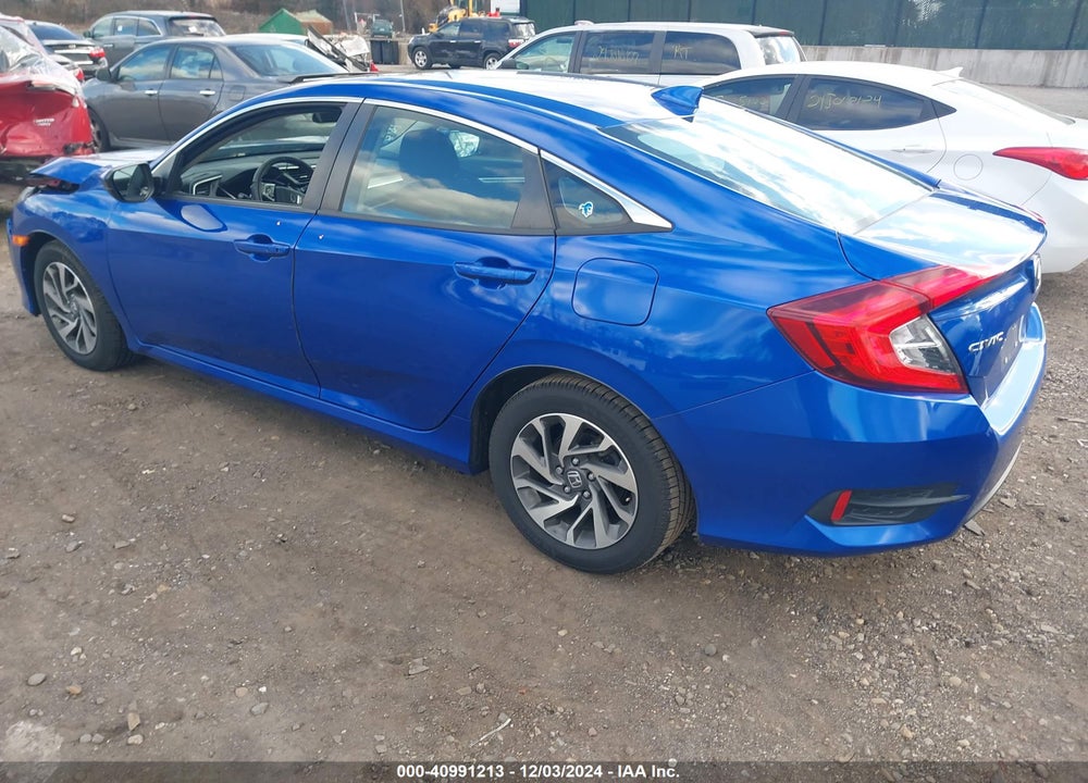 2018 HONDA CIVIC EX VIN: 2HGFC2F71JH577636