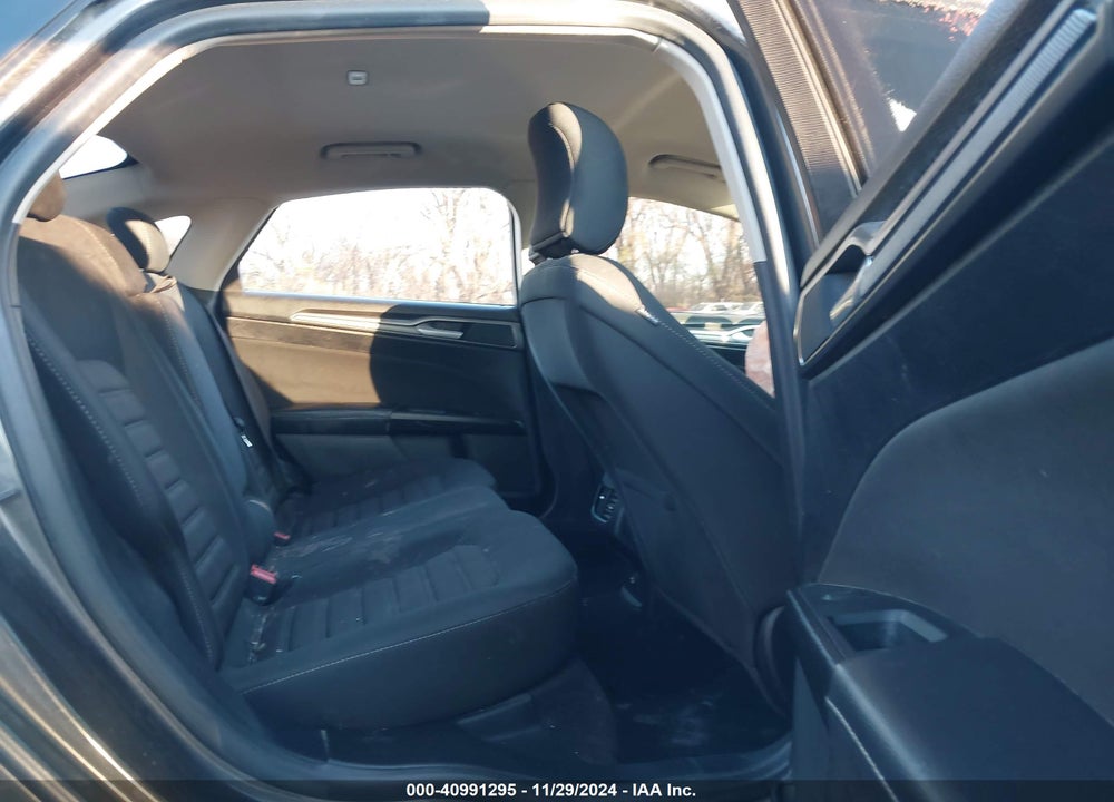 2018 FORD FUSION VIN: 3FA6P0HD4JR180653