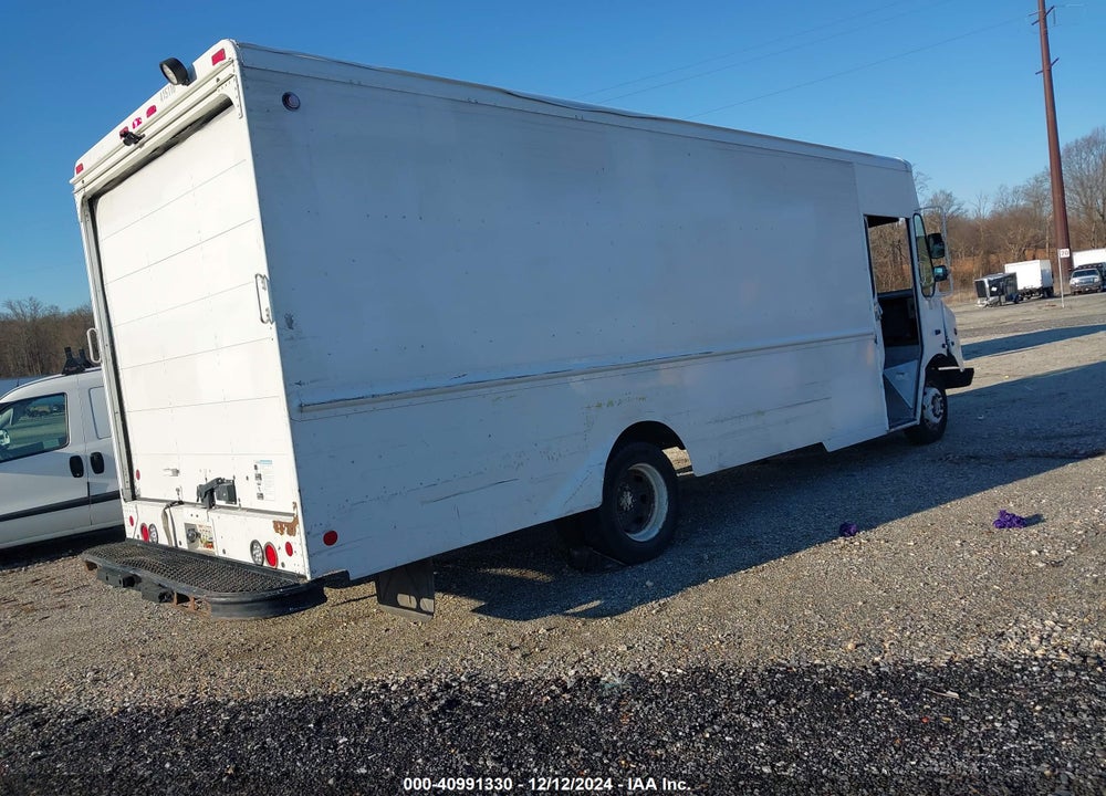 2008 WORKHORSE CUSTOM CHASSIS COMMERCIAL CHASSIS W42 VIN: 5B4KPD27583429236