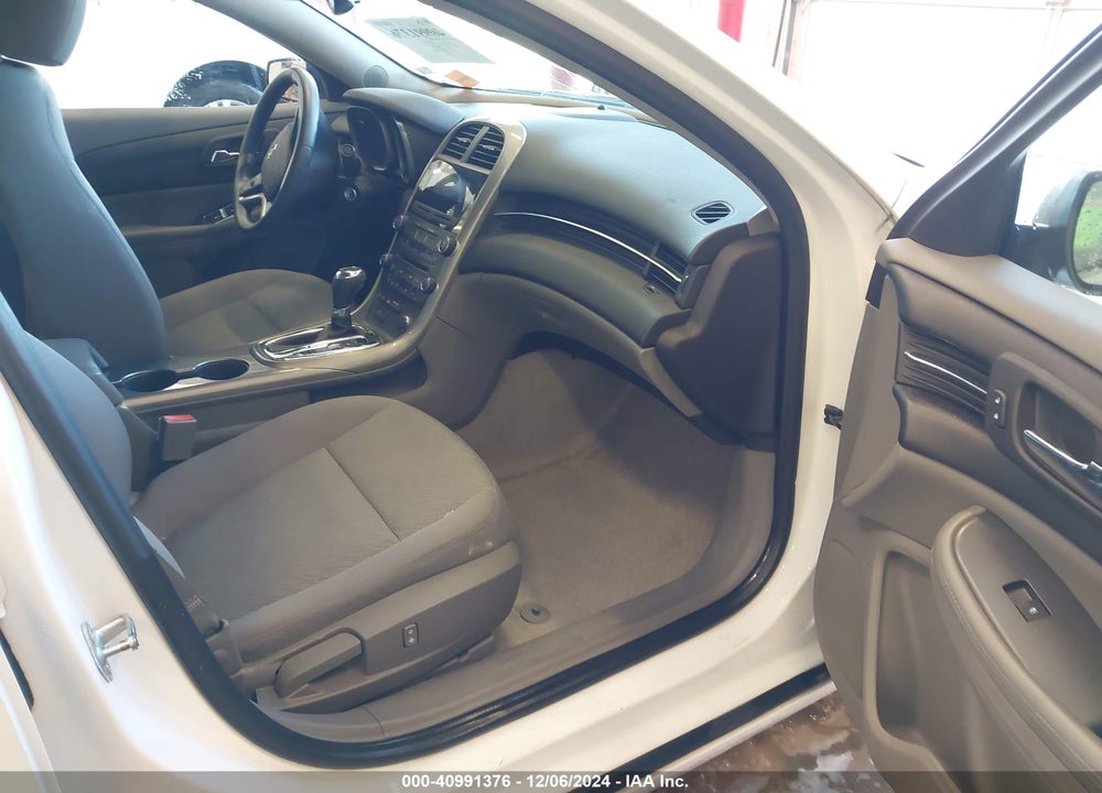 2013 CHEV MALIBU LS VIN: 1G11B5SA0DF143396