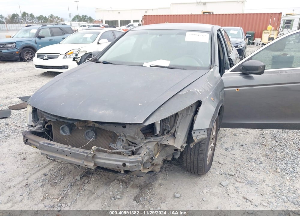 2008 HONDA ACCORD 2.4 LX-P VIN: 1HGCP26488A020261