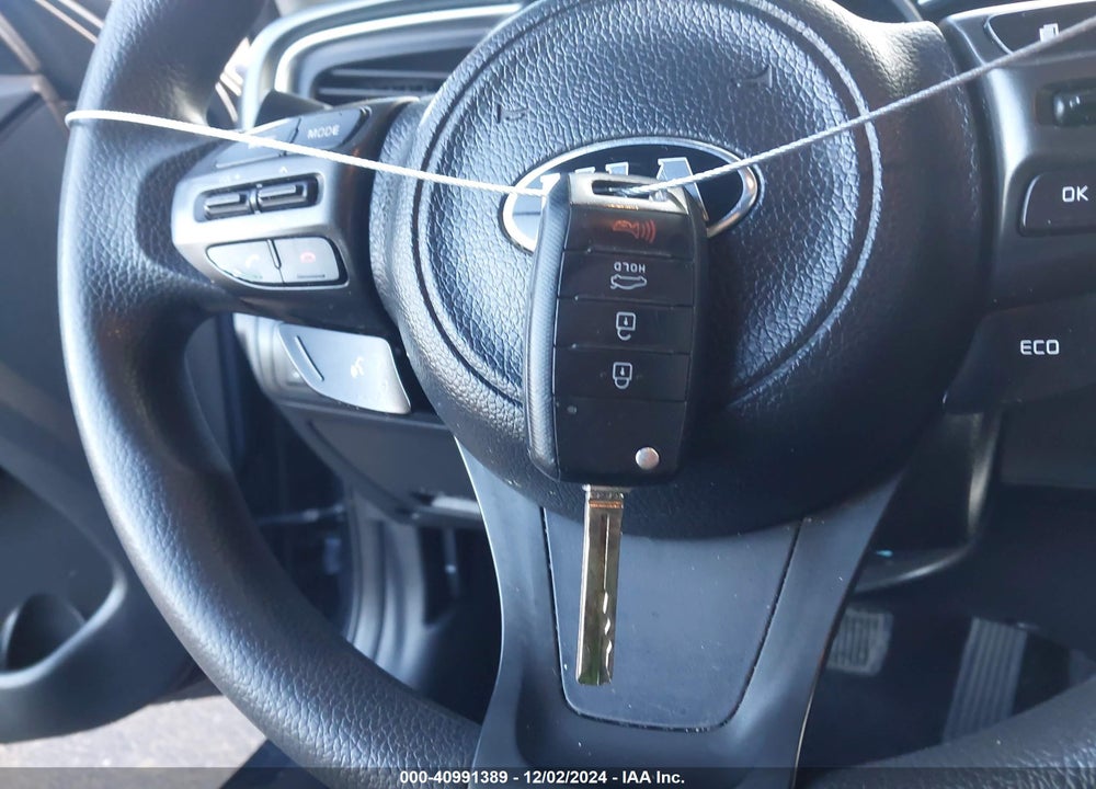 2015 KIA OPTIMA LX VIN: KNAGM4A72F5551514