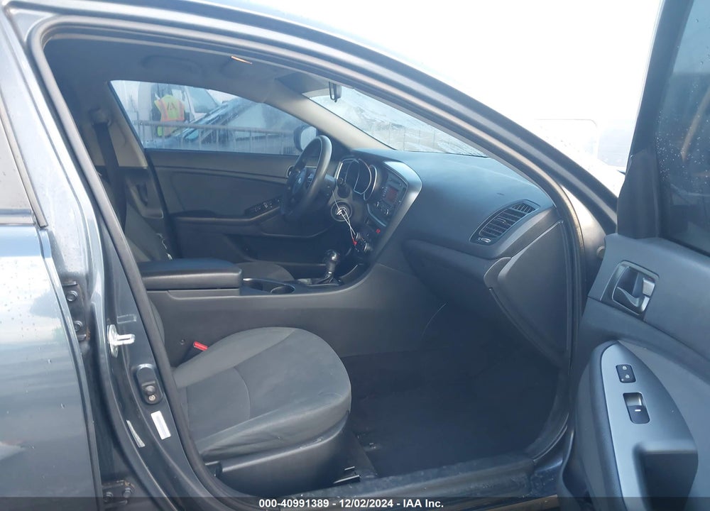 2015 KIA OPTIMA LX VIN: KNAGM4A72F5551514
