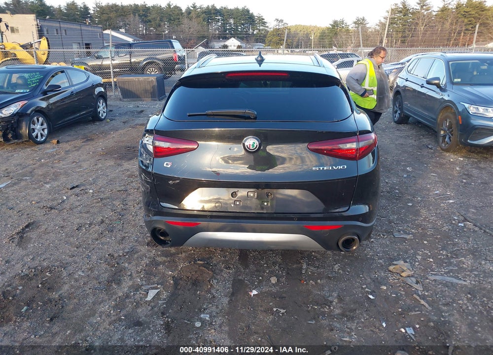2018 ALFA ROMEO STELVIO AWD VIN: ZASFAKAN3J7C12260