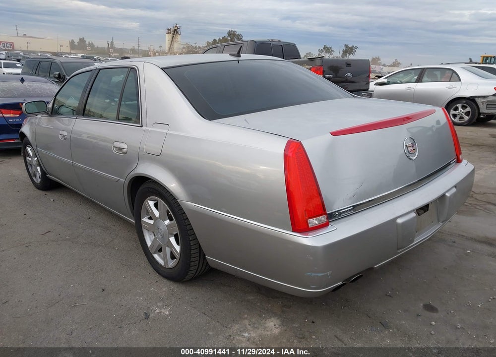 2007 CADILLAC DTS V8 VIN: 1G6KD57Y37U207669